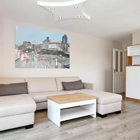 Apartment Hanse 306 *