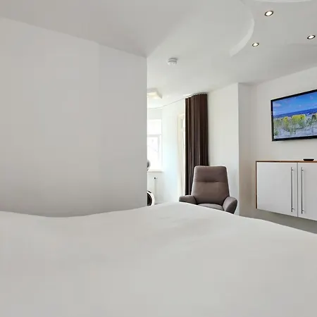 Hanse 306 Apartment Kuehlungsborn